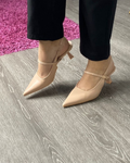 Tacón Beige de Punta
